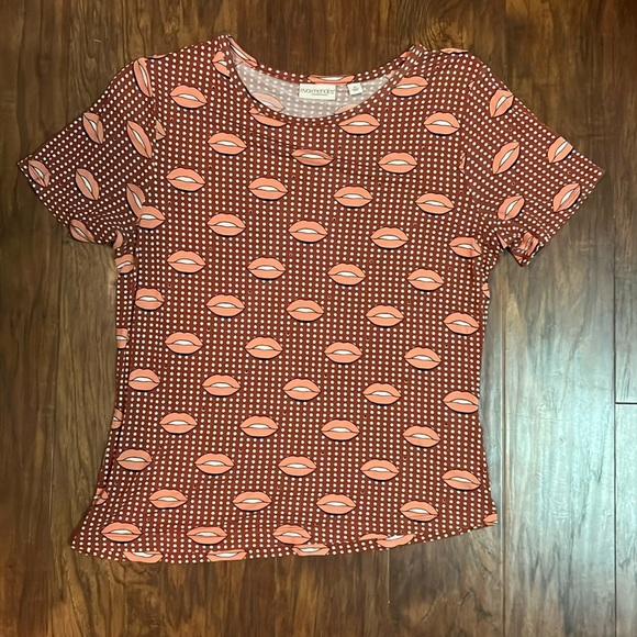 Eva Mendes Lip Print Short Sleeve Shirt - Picture 1 of 4